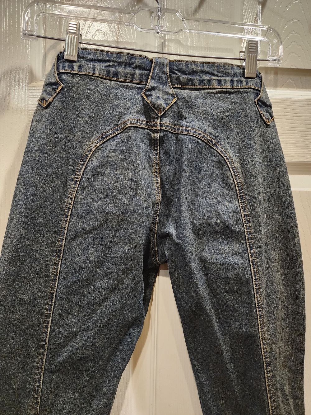 Women's Boot Cut/Flare Split Leg Jeans Blue Denim w/Gold Stitching, Size 5/6 - Picture 4 of 9